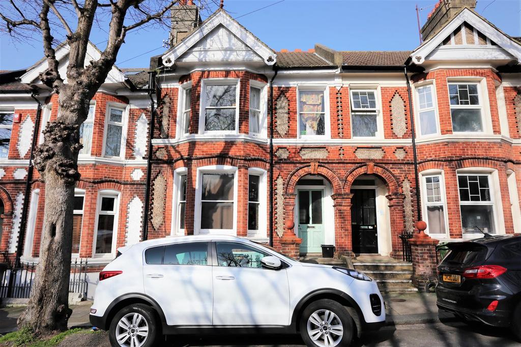 Hartington Road, Brighton 5 bed house £2,800 pcm (£646 pw)