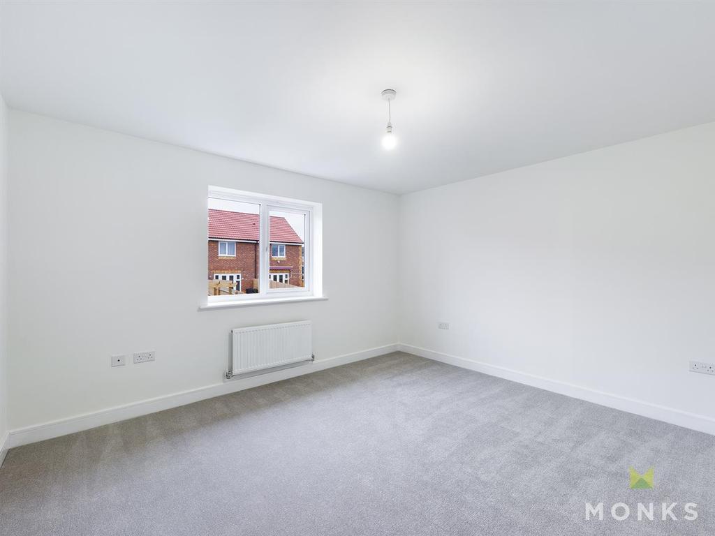 Bedroom 1.jpg
