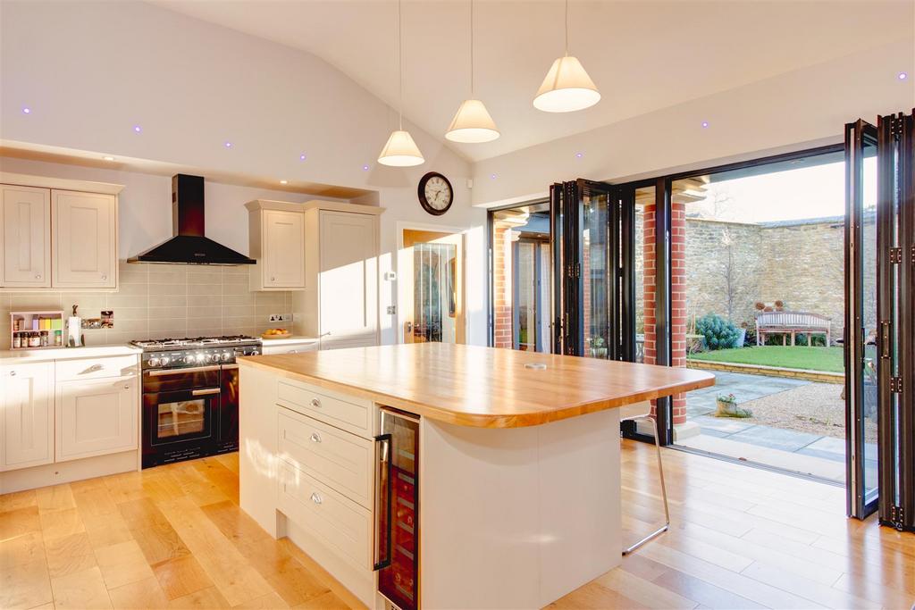 Kitchen area