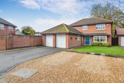 4 bedroom detached house for sale - Price Close, Bicester