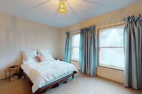 29 Clarendon Road, Dover, CT17 9QA