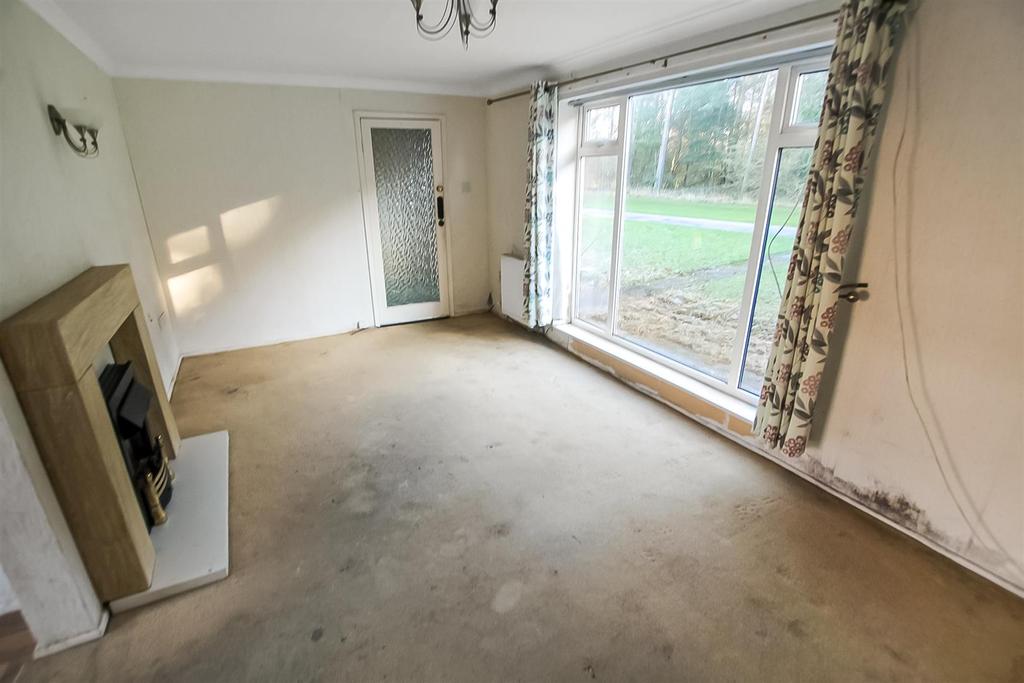 Welbury Grove, Newton Aycliffe 3 bed semidetached house £118,000