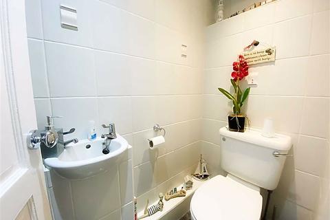 63 Bathgate Close, Wallsend, NE28 9SY