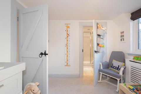 The Coach House Church Close, Epsom, KT17 4PT