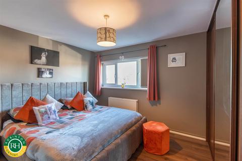 87 Everingham Road, Doncaster, DN4 6HD