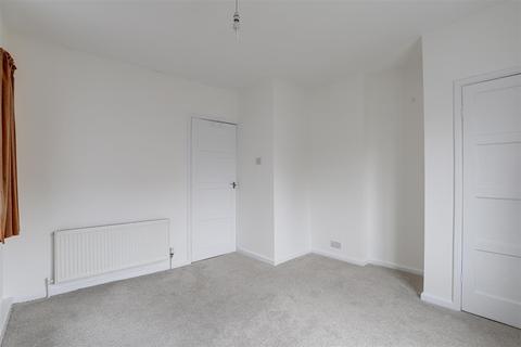 3 bedroom semi-detached house to rent - Walbrook Close, Aspley, Nottinghamshire, NG8 6EU