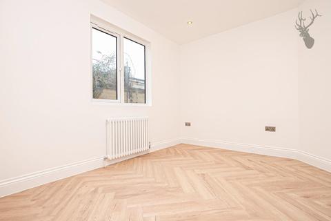 189 Lindsey Street, Epping, CM16 6RF