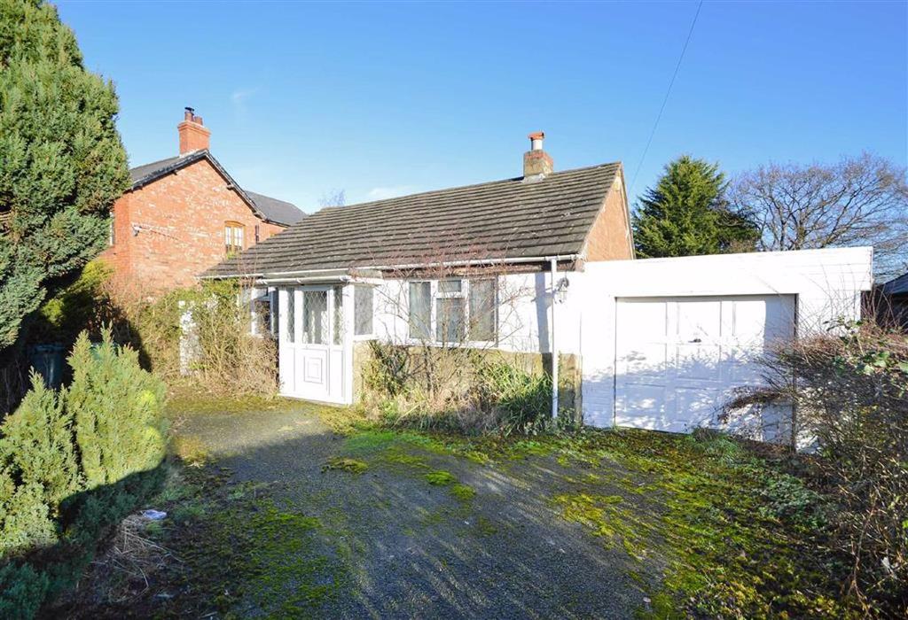 Upper Battlefield, Shrewsbury 2 bed detached bungalow £180,000
