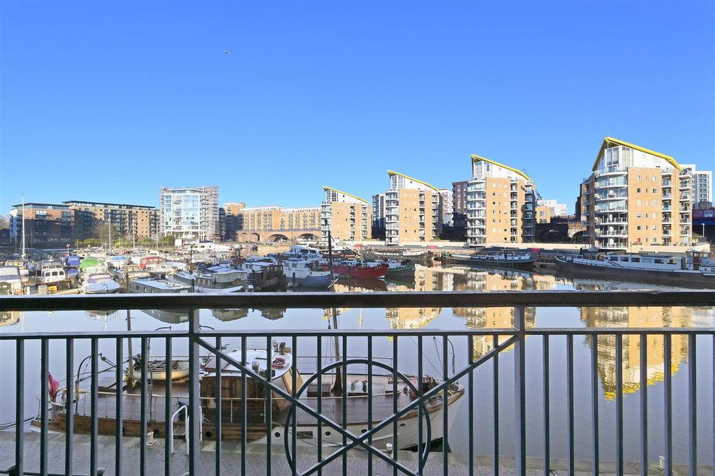 Victory Place, Limehouse, E14 2 bed apartment £600,000
