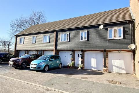 108 Brampton Field, Ditton, Aylesford, ME20 6ED