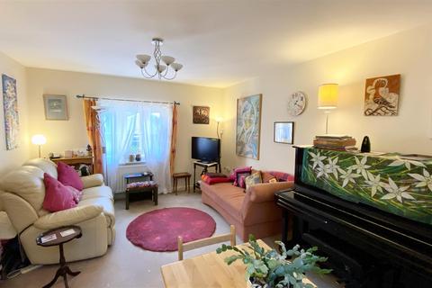 108 Brampton Field, Ditton, Aylesford, ME20 6ED