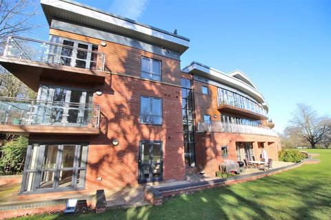 2 bedroom apartment to rent - The Lawns, Bramcote, Nottingham, NG9 3NF