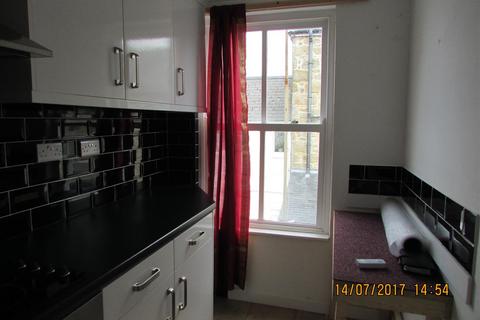 1 bedroom flat to rent, 35a Rosevean Road, Penzance