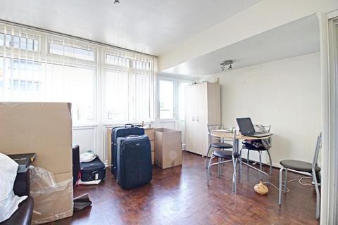 1 bedroom apartment to rent - Caroline Court, Highfield Road, Golders Green, London, NW11 9NA