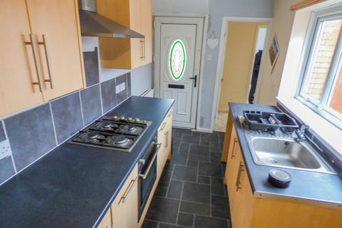 3 bedroom flat to rent - Alfred Avenue, Bedlington, Northumberland, NE22 5AZ