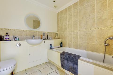1, Cedar Court Cedar Close, Bagshot, GU19 5AN