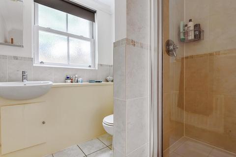 1, Cedar Court Cedar Close, Bagshot, GU19 5AN
