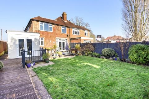 2 The Green, Hayes, Bromley, BR2 7NP