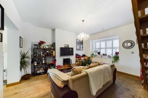 35 Horsecroft Road, Hemel Hempstead, HP1 1PY