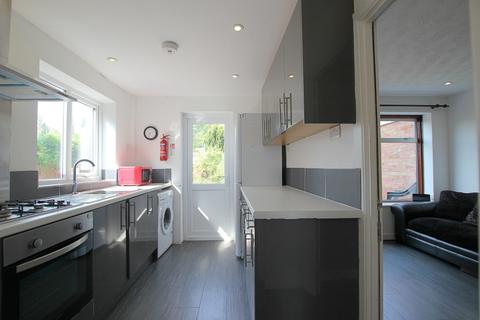 48 Monarch Drive, Worcester, WR2 6ES