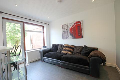 48 Monarch Drive, Worcester, WR2 6ES