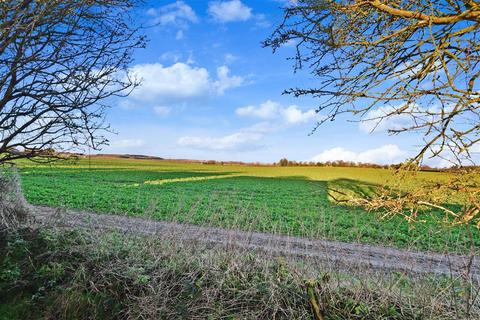 64 Farncombe Way, Whitfield, Dover, CT16 3NT