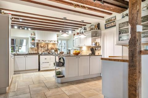 5 bedroom detached house for sale - Lyngrove Cottage, Upper Minety, Malmesbury, Wiltshire, SN16