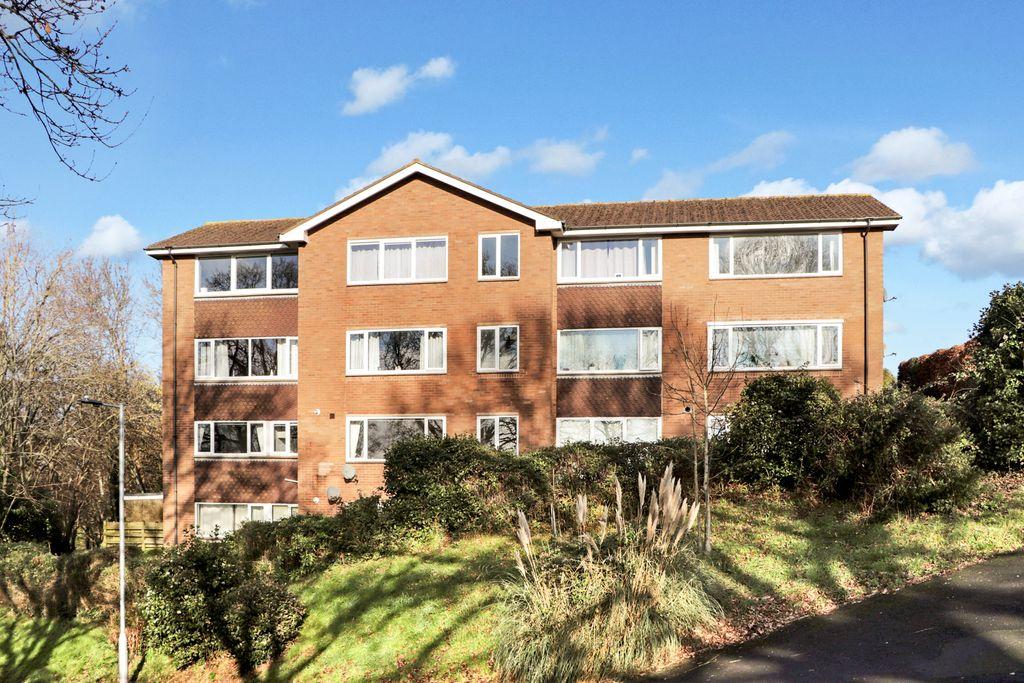 The Marles, Exmouth EX8 4NE 2 bed flat £210,000