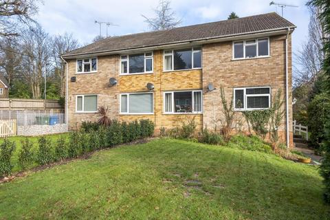 28 New Meadow, Ascot, SL5 8NF