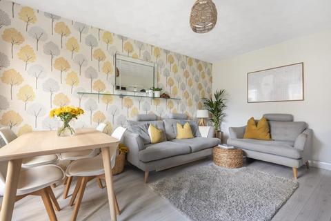 28 New Meadow, Ascot, SL5 8NF