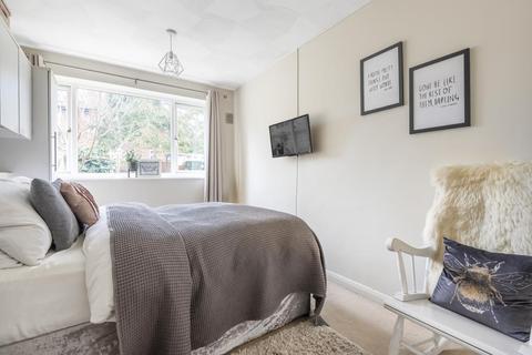 28 New Meadow, Ascot, SL5 8NF