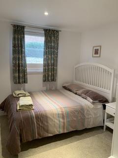 2 bedroom flat to rent, North Werber Park, Edinburgh EH4