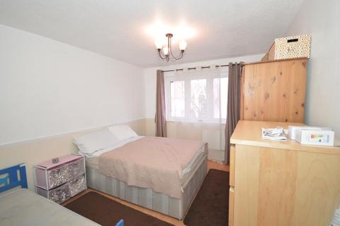 1 bedroom maisonette to rent - Boultwood Road, Beckton, London, E6