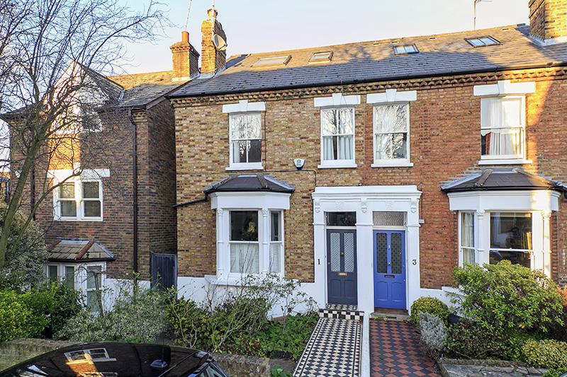 Chisholm Road, Richmond TW10 3 bed terraced house £1,800,000