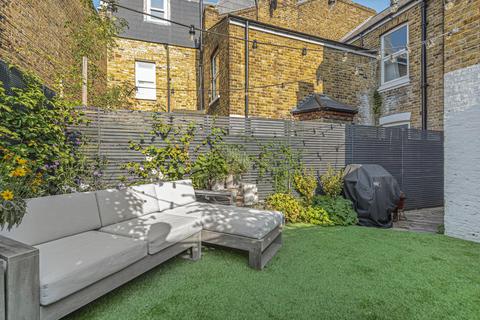 34 Aboyne Road, London, SW17 0AE