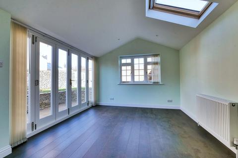 3 bedroom cottage to rent - The Pentre, KEMPSFORD