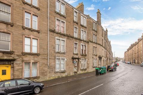 2 bedroom flat to rent - Blackness Road, West End, Dundee, DD2