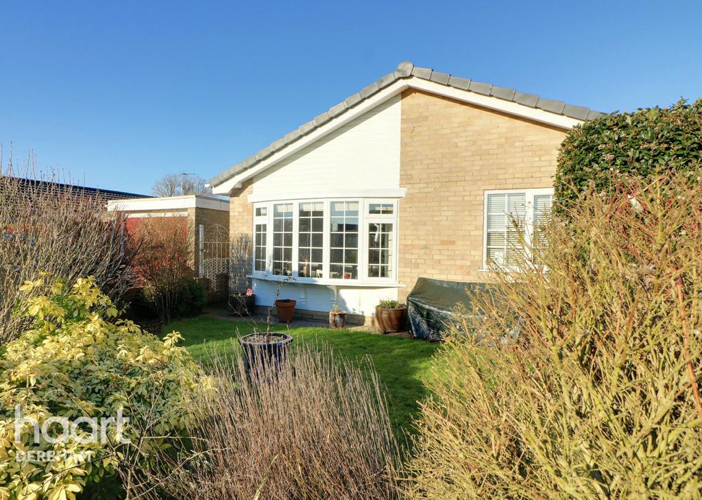 Priory Road, Watton 2 bed detached bungalow £230,000