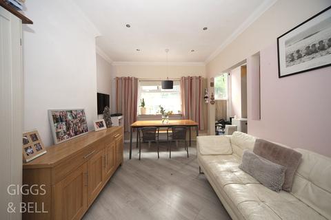 4 bedroom maisonette for sale - Ashburnham Road, Luton, Bedfordshire, LU1