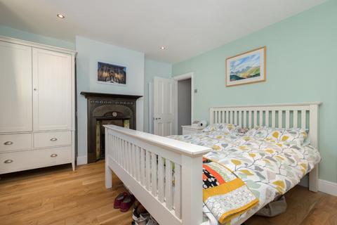 41 Orchard Road, Brentford, TW8 0QU