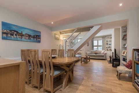 41 Orchard Road, Brentford, TW8 0QU