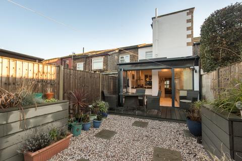 41 Orchard Road, Brentford, TW8 0QU