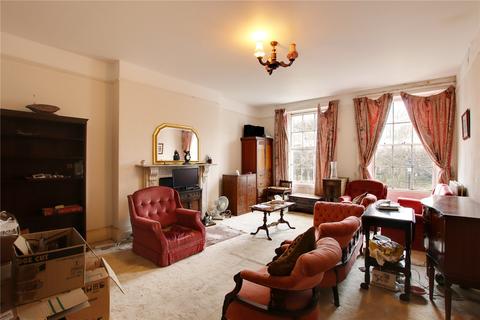 2 bedroom apartment for sale - Park Crescent, Worthing, West Sussex, BN11