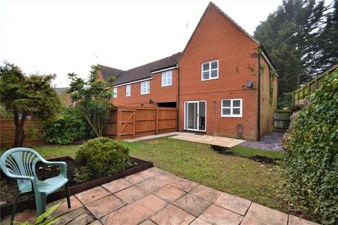 3 bedroom link detached house to rent, Stone Close, Braintree, CM7