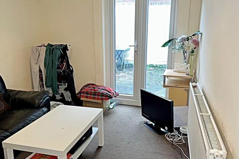 4 bedroom property to rent - Milner Road, BRIGHTON, East Sussex, BN2