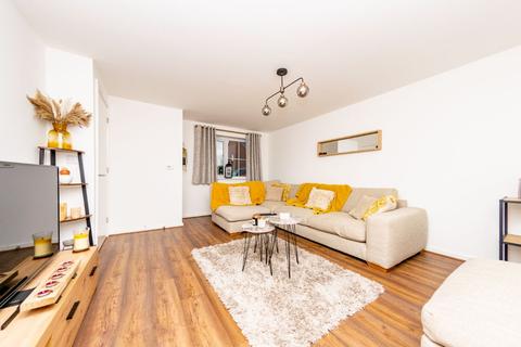 8 Bodmin Hill, Leeds, LS10 4UY