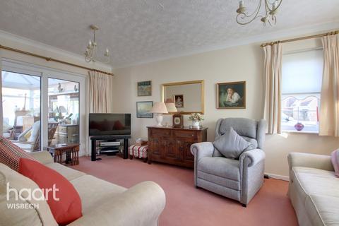 2 bedroom bungalow for sale - Munday Way, Leverington