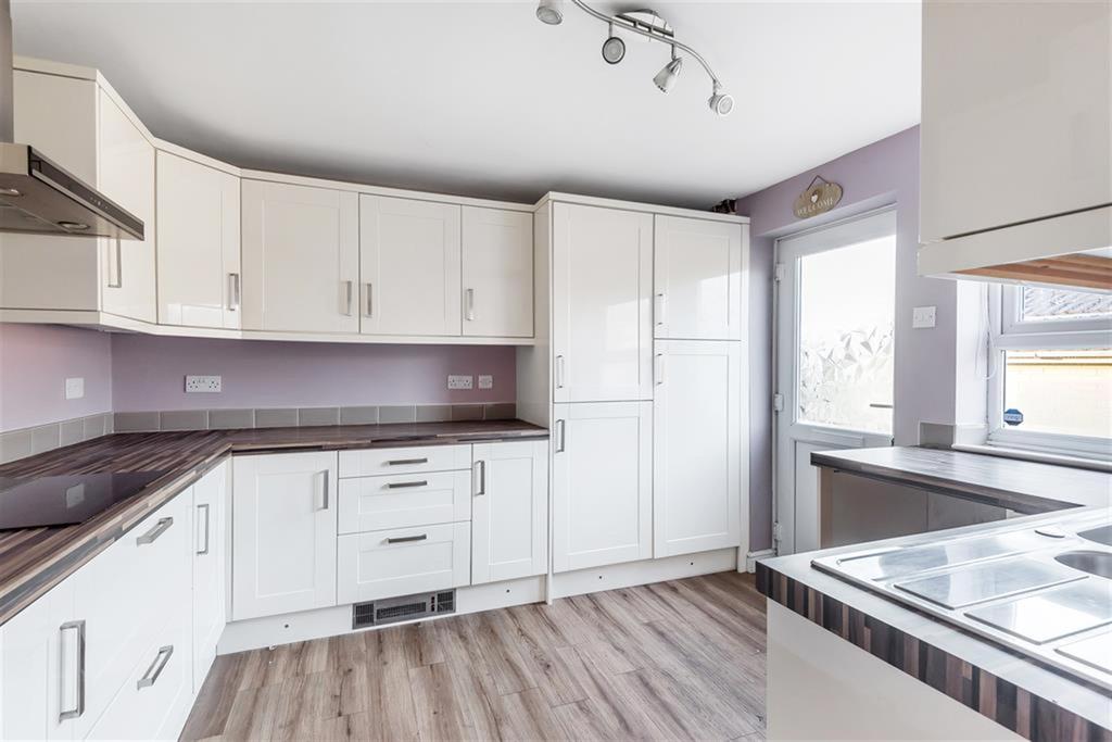 Orchard Way, Thorpe Willoughby... 4 bed semidetached bungalow £230,000