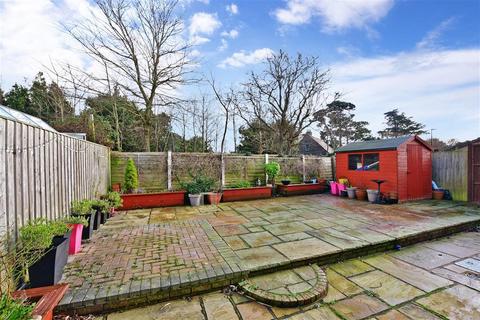3 bedroom bungalow for sale - Lodge Close, Brighstone, Isle of Wight
