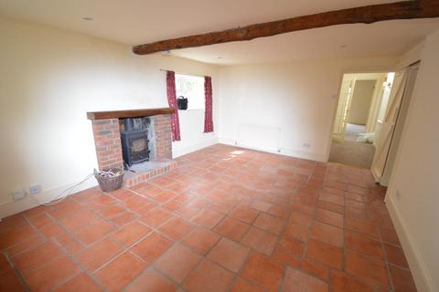 4 bedroom cottage to rent, Chequers Green, Lymington, Hampshire, SO41 8AH